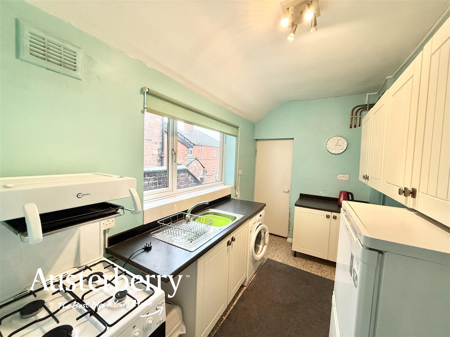 2 bed property in Colville Street, Stoke-On-Trent